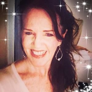 Meet your Posher, Cynthia